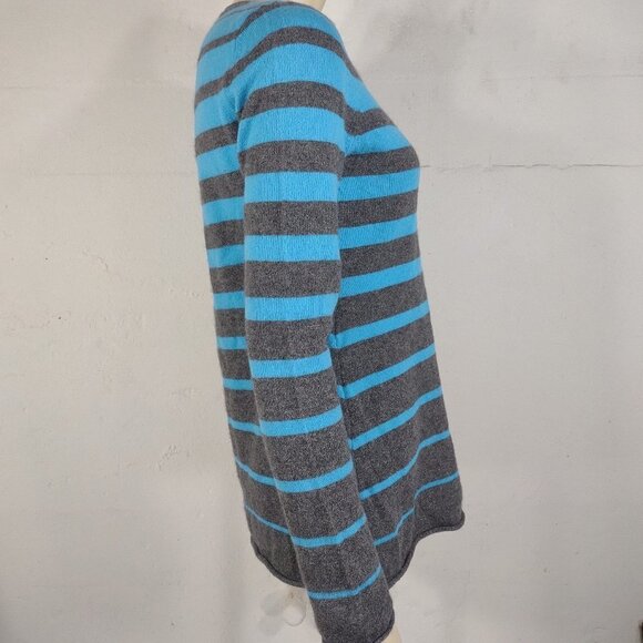 C. Cashmere blue gray striped 2-Ply V-Neck pullover sweater ladies Medium - Picture 3 of 6
